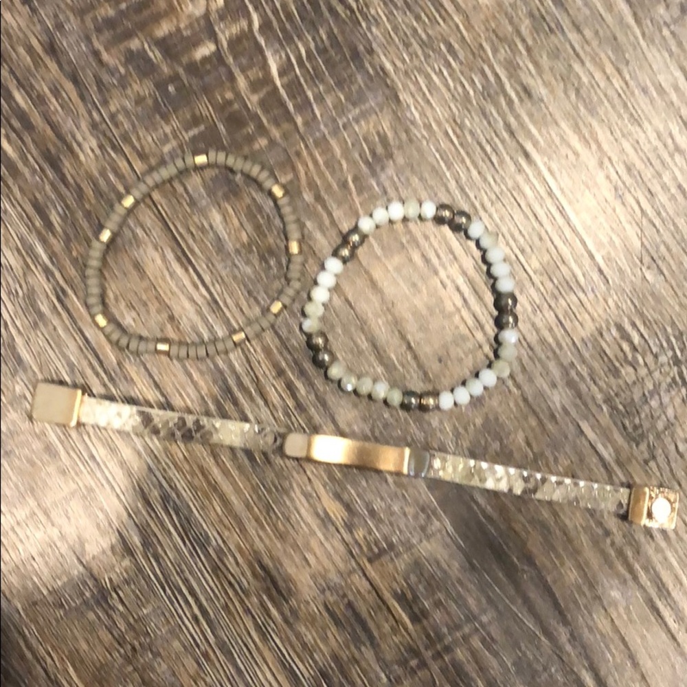 Bracelets - Picture 3 of 3